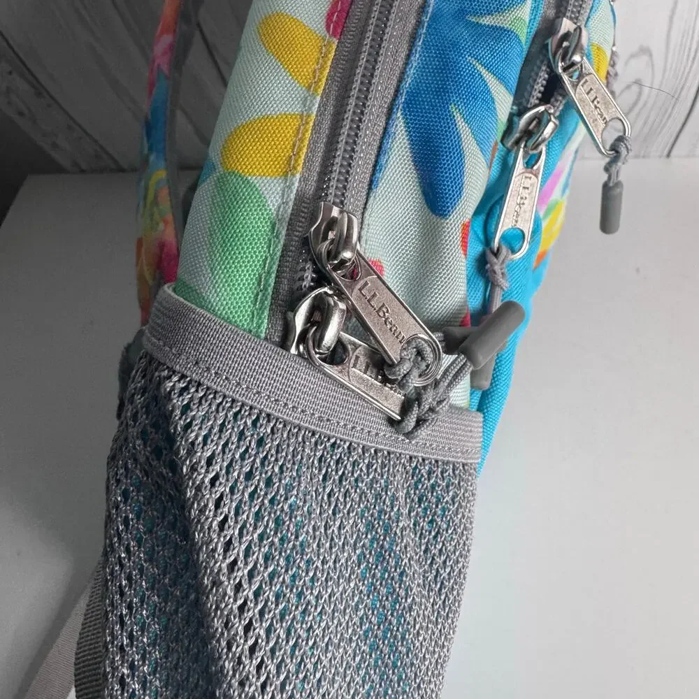 L.L. Bean Multicolored Floral Backpack Skylight Blue Flowers Kinder Preschool